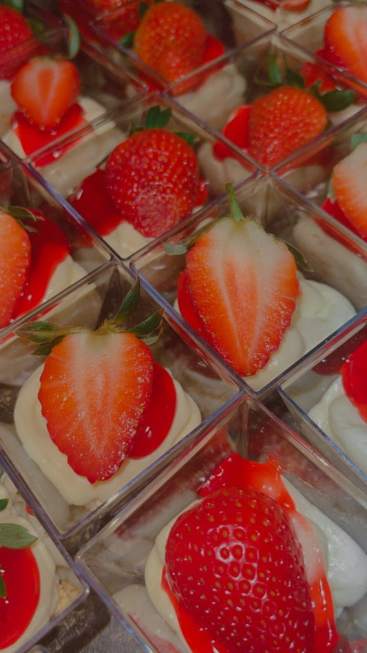 Cheesecake Shooters (per dozen)